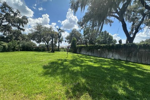 House in Lady Lake, Florida 3 bedrooms, 129.32 sq.m. № 2131410 - photo 6
