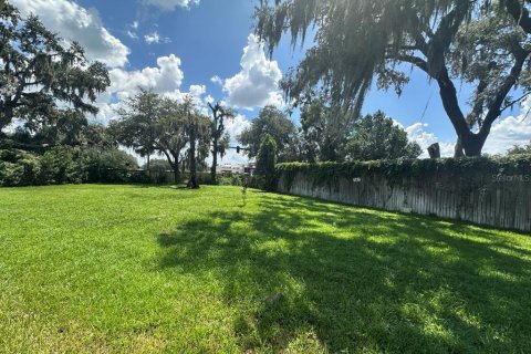 House in Lady Lake, Florida 3 bedrooms, 129.32 sq.m. № 2131410 - photo 8