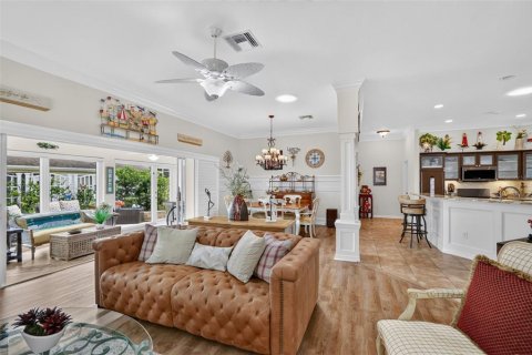 Villa ou maison à vendre à The Villages, Floride: 3 chambres, 183.2 m2 № 2411699 - photo 14