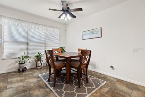 Casa en venta en Kissimmee, Florida, 2 dormitorios, 140.75 m2 № 1643152 - foto 12