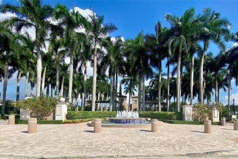 Casa en venta en Miramar, Florida, 4 dormitorios, 238.39 m2 № 1967443 - foto 2