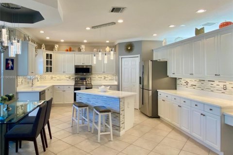 Casa en venta en Miramar, Florida, 4 dormitorios, 238.39 m2 № 1967443 - foto 9