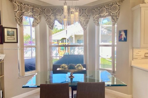 Casa en venta en Miramar, Florida, 4 dormitorios, 238.39 m2 № 1967443 - foto 11