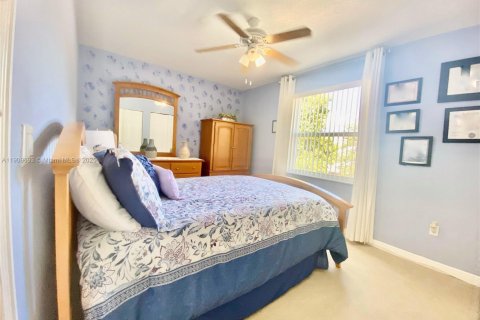 Casa en venta en Miramar, Florida, 4 dormitorios, 238.39 m2 № 1967443 - foto 16