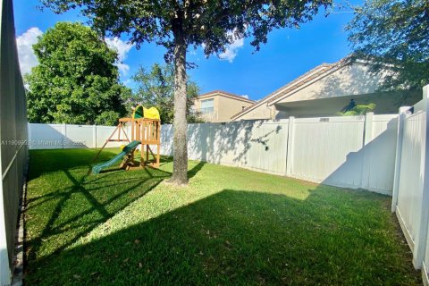 Casa en venta en Miramar, Florida, 4 dormitorios, 238.39 m2 № 1967443 - foto 14