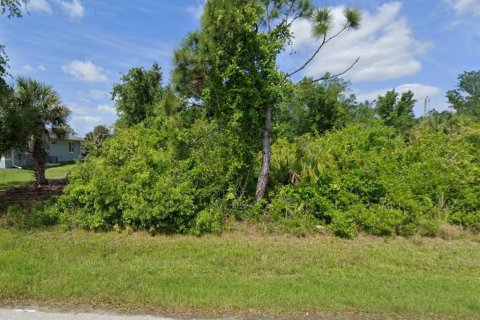 Terreno en Englewood, Florida № 2197221