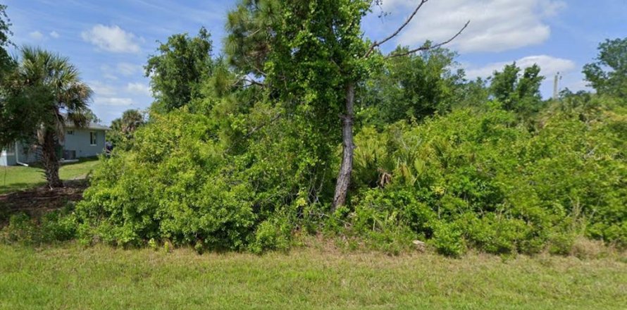 Terrain à Englewood, Floride № 2197221