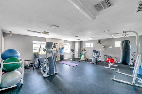 Condominio en venta en Saint Petersburg, Florida, 1 dormitorio, 76.46 m2 № 2206121 - foto 27