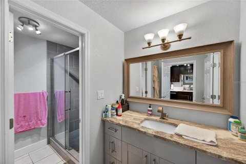 Condominio en venta en Saint Petersburg, Florida, 1 dormitorio, 76.46 m2 № 2206121 - foto 18