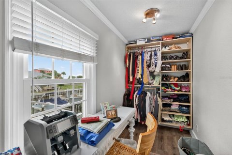 Condominio en venta en Saint Petersburg, Florida, 1 dormitorio, 76.46 m2 № 2206121 - foto 17