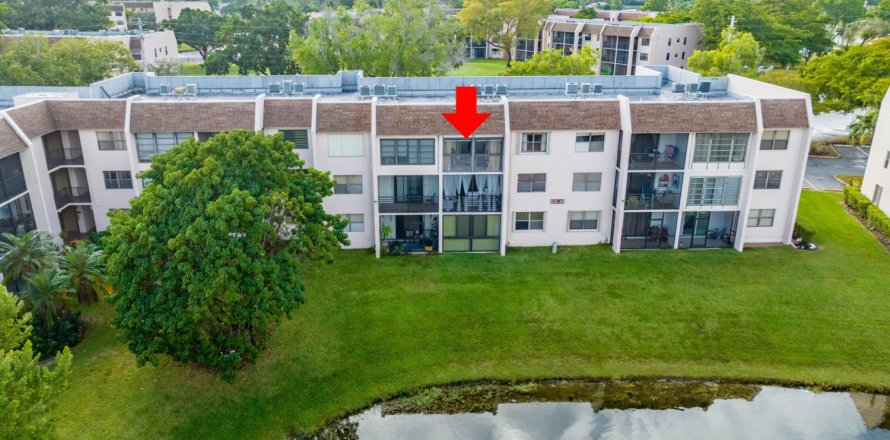Condo in Sunrise, Florida, 2 bedrooms  № 839683