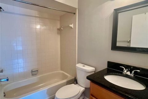 Condominio en alquiler en Sanford, Florida, 2 dormitorios, 84.73 m2 № 1808678 - foto 12