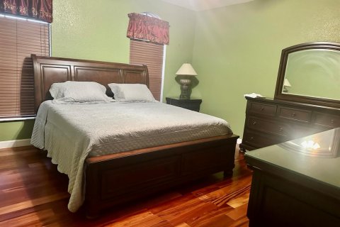 Casa en alquiler en West Palm Beach, Florida, 5 dormitorios, 245.63 m2 № 2245325 - foto 21