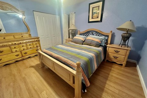 Casa en alquiler en West Palm Beach, Florida, 5 dormitorios, 245.63 m2 № 2245325 - foto 25