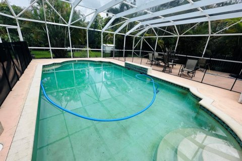 Casa en alquiler en West Palm Beach, Florida, 5 dormitorios, 245.63 m2 № 2245325 - foto 5
