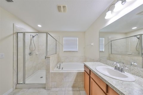 Casa en alquiler en Ruskin, Florida, 4 dormitorios, 167.69 m2 № 1904439 - foto 13