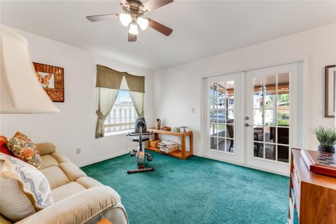 House in Oak Hill, Florida 3 bedrooms, 162.58 sq.m. № 1787649 - photo 13
