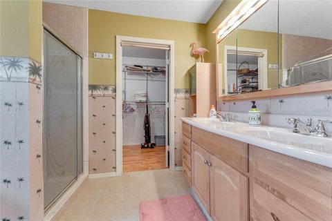 House in Oak Hill, Florida 3 bedrooms, 162.58 sq.m. № 1787649 - photo 9