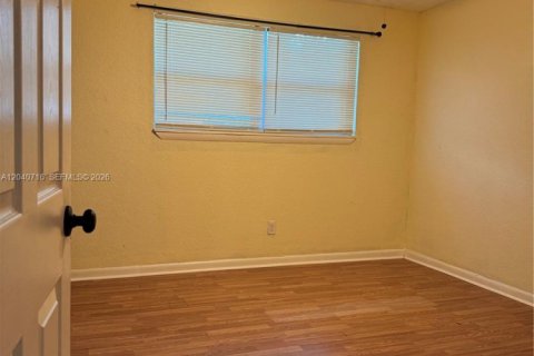 Villa ou maison à louer à Jacksonville, Floride: 3 chambres № 2087968 - photo 9