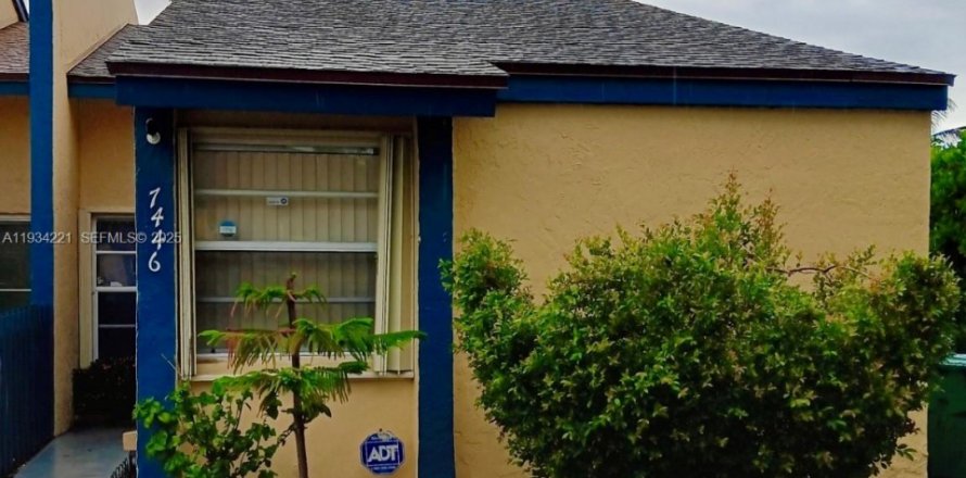 Touwnhouse à Lauderhill, Floride 2 chambres, 98.01 m2 № 1992809