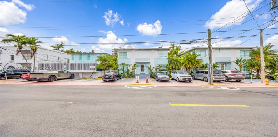 Immobilier commercial à Miami Beach, Floride № 2257059
