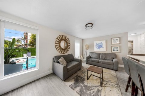 Immobilier commercial à vendre à Miami Beach, Floride № 2257059 - photo 6