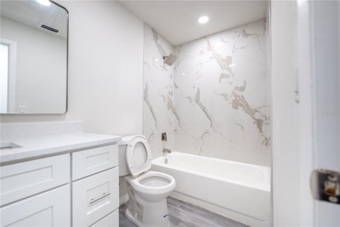 Casa en venta en Orlando, Florida, 3 dormitorios, 129.32 m2 № 1899068 - foto 12