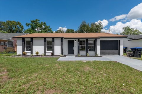 Casa en venta en Orlando, Florida, 3 dormitorios, 129.32 m2 № 1899068 - foto 1