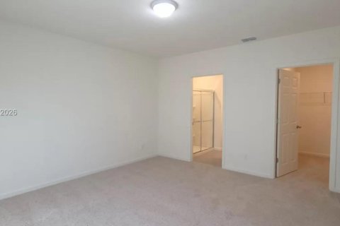 Villa ou maison à louer à Port St. Lucie, Floride: 3 chambres, 139.73 m2 № 2059289 - photo 8