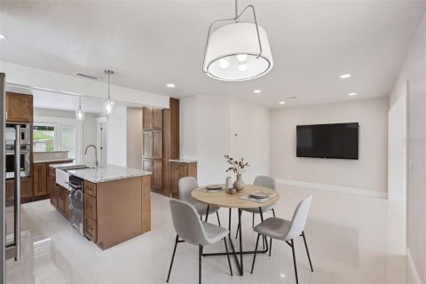 Villa ou maison à vendre à Leesburg, Floride: 2 chambres, 111.2 m2 № 2226153 - photo 15