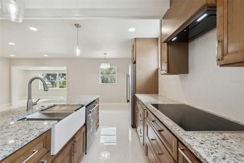 Villa ou maison à vendre à Leesburg, Floride: 2 chambres, 111.2 m2 № 2226153 - photo 8