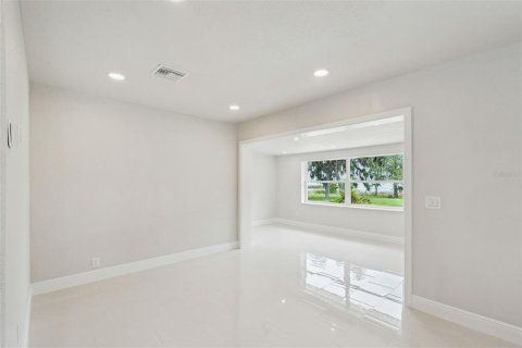 Villa ou maison à vendre à Leesburg, Floride: 2 chambres, 111.2 m2 № 2226153 - photo 26