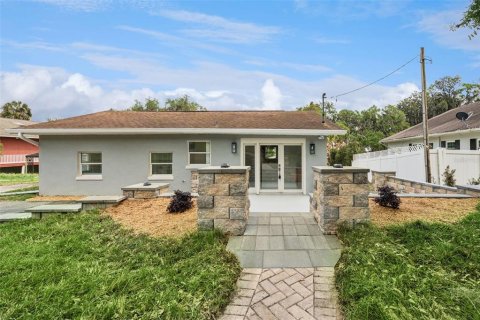 Casa en Leesburg, Florida 2 dormitorios, 111.2 m2 № 2226153