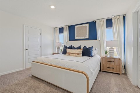 House in Lakeland, Florida 4 bedrooms, 154.68 sq.m. № 2100095 - photo 11