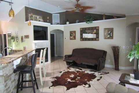 House in DeLand, Florida 4 bedrooms, 235.51 sq.m. № 1907552 - photo 26