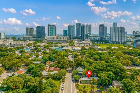 Immobilier commercial à vendre à Miami, Floride № 1949640 - photo 5