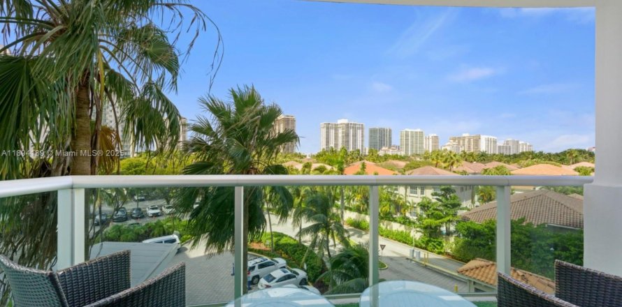 Condo in Sunny Isles Beach, Florida, 1 bedroom  № 2018442