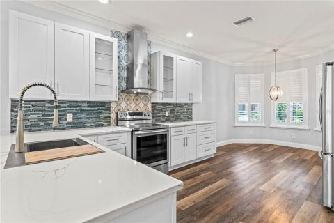 Villa ou maison à vendre à Apollo Beach, Floride: 3 chambres, 159.14 m2 № 1768115 - photo 2