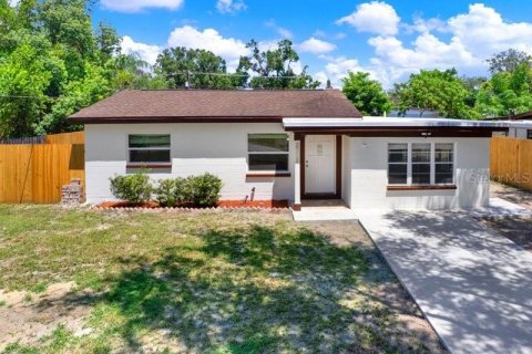 House in Tampa, Florida 3 bedrooms, 99.03 sq.m. № 2318602 - photo 18