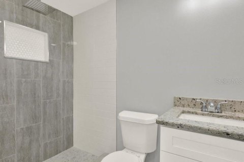 House in Tampa, Florida 3 bedrooms, 99.03 sq.m. № 2318602 - photo 11