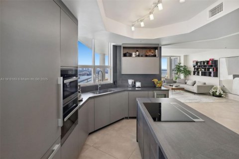 Copropriété à louer à Miami, Floride: 3 chambres, 205.59 m2 № 1966404 - photo 23