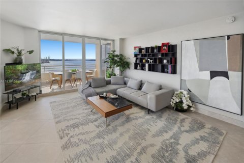 Copropriété à louer à Miami, Floride: 3 chambres, 205.59 m2 № 1966404 - photo 5