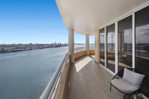 Copropriété à louer à Miami, Floride: 3 chambres, 205.59 m2 № 1966404 - photo 8