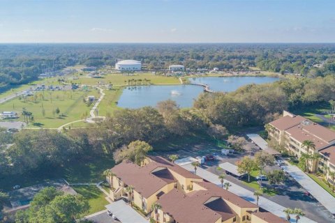 Copropriété à vendre à Tampa, Floride: 2 chambres, 95.88 m2 № 2107125 - photo 23