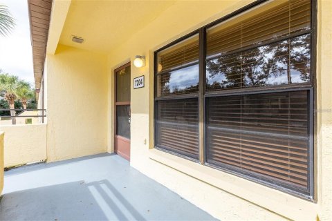 Copropriété à vendre à Tampa, Floride: 2 chambres, 95.88 m2 № 2107125 - photo 3