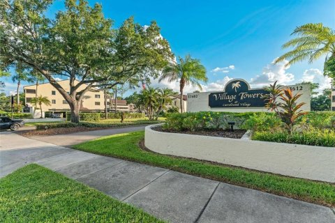 Copropriété à vendre à Tampa, Floride: 2 chambres, 95.88 m2 № 2107125 - photo 4