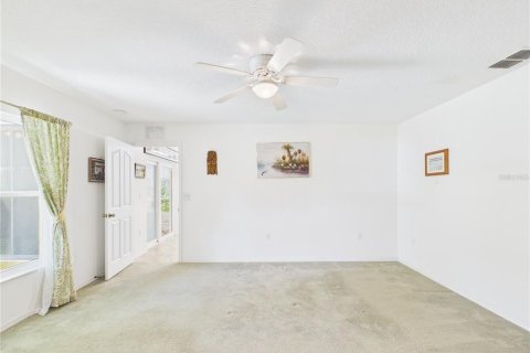 House in Inglis, Florida 3 bedrooms, 137.03 sq.m. № 2222650 - photo 17