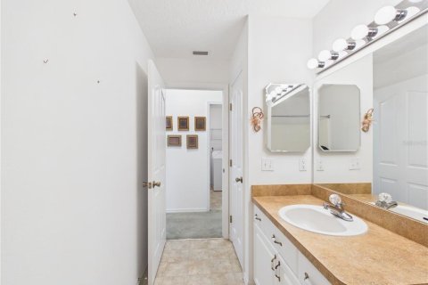 House in Inglis, Florida 3 bedrooms, 137.03 sq.m. № 2222650 - photo 11