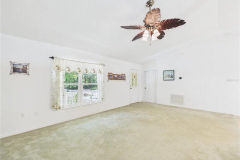 House in Inglis, Florida 3 bedrooms, 137.03 sq.m. № 2222650 - photo 21