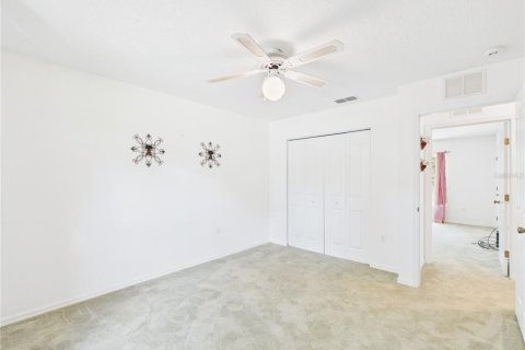House in Inglis, Florida 3 bedrooms, 137.03 sq.m. № 2222650 - photo 23